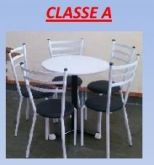 Conjunto Classe A com 4 cadeiras